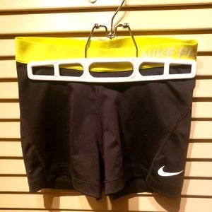 Womens Small Nike Pro Shorts